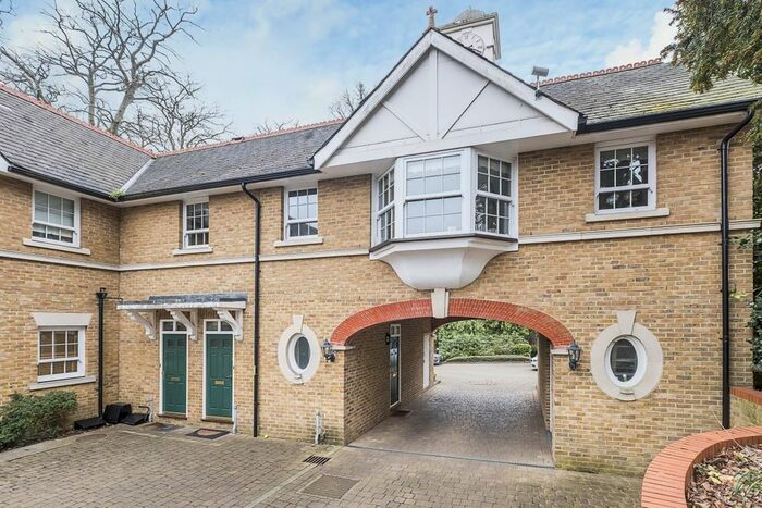 1 Bedroom Flat To Rent In Chapman Square, London, SW19