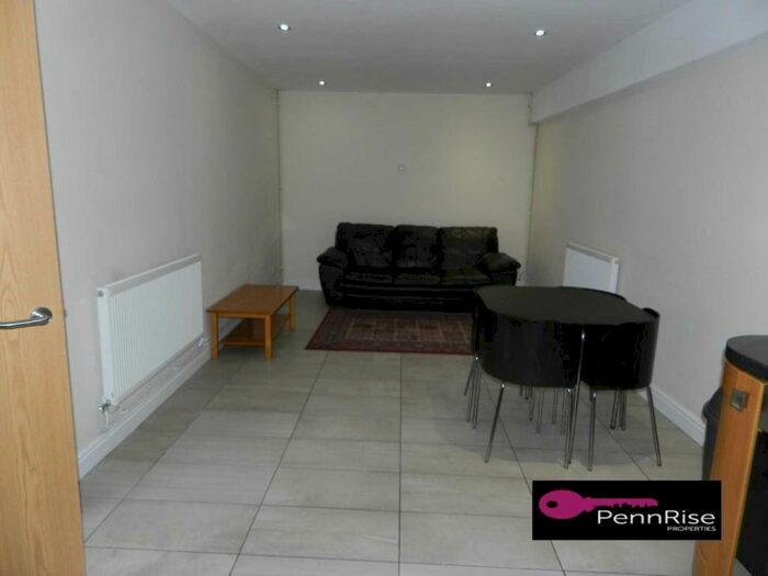 3 Bedroom Terraced House To Rent In Richmond Road, Roath, CF24
