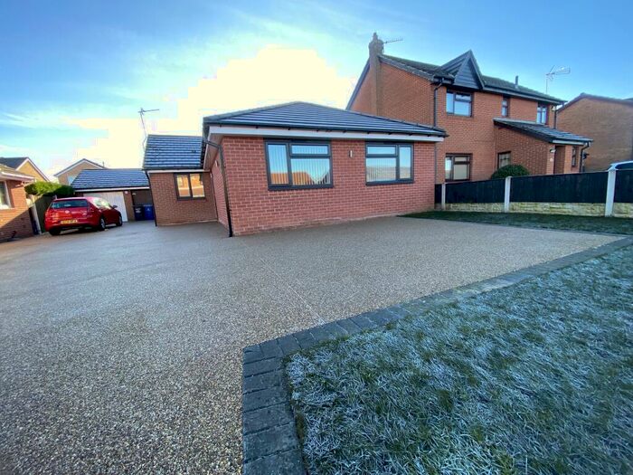 3 Bedroom House To Rent In Newhall Road, Kirk Sandall, Doncaster, DN3