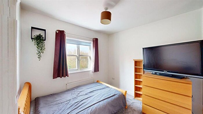 2 Bedroom Flat For Sale In Dorchester Avenue, Walton Le Dale, Preston, PR5