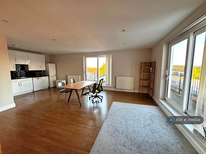 2 Bedroom Penthouse To Rent In Butterfly Court, London, E6