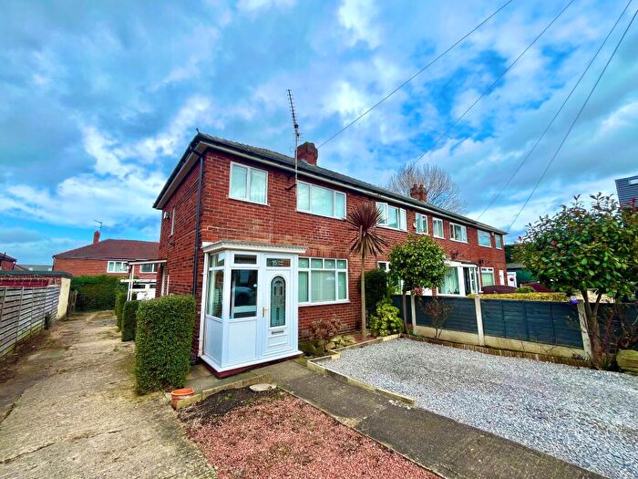 3 Bedroom House To Rent In Heath Place, Leeds, LS11