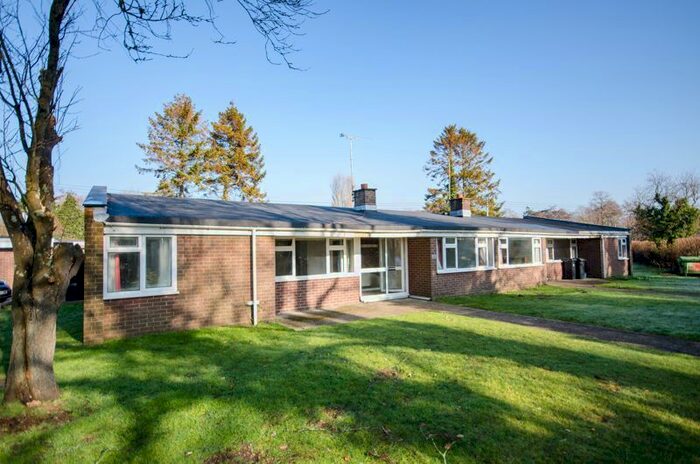3 Bedroom Bungalow To Rent In East Stoke, Wareham, BH20