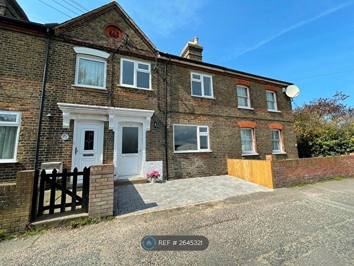 3 Bedroom Terraced House To Rent In Upper Brents, Faversham, ME13