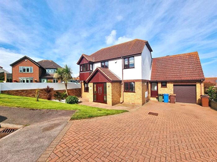 4 Bedroom Property To Rent In Rodmer Close, Minster On Sea, Sheerness, ME12