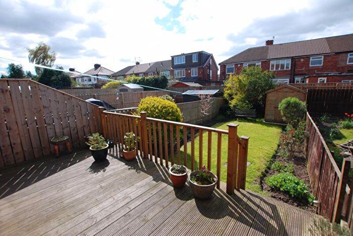 2 Bedroom Flat To Rent In Great North Road, Gosforth, NE3