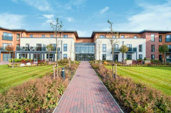 2 Bedroom Apartment For Sale In Harvard Place, Stratford-Upon-Avon, Warwickshire, CV37