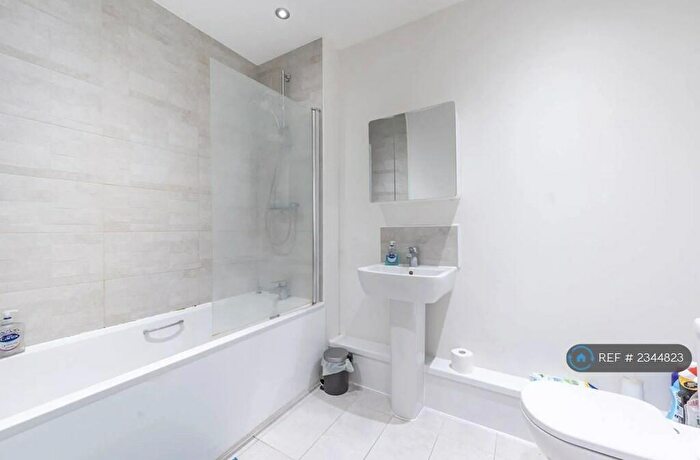 1 Bedroom Flat To Rent In Chesterton House, Harrow, HA1