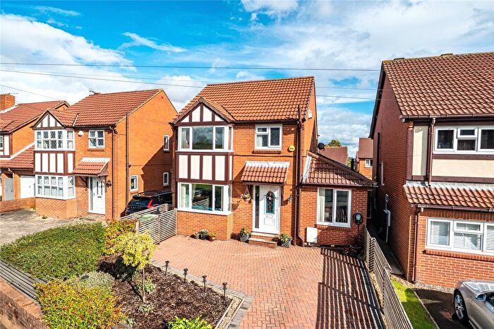 3 Bedroom Detached House For Sale In Cote Lane, Farsley, Pudsey, LS28