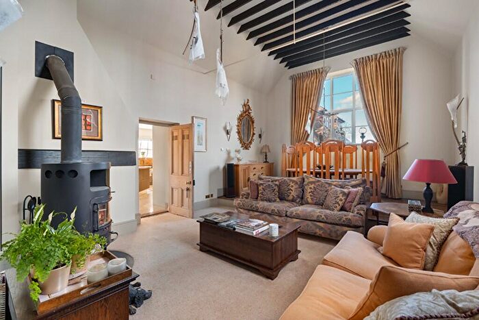 4 Bedroom Detached House For Sale In The Old School, Red Lion Lane, Overton, RG25