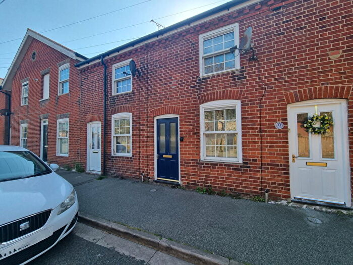 1 Bedroom Terraced House For Sale In Felixstowe, Suffolk, IP11