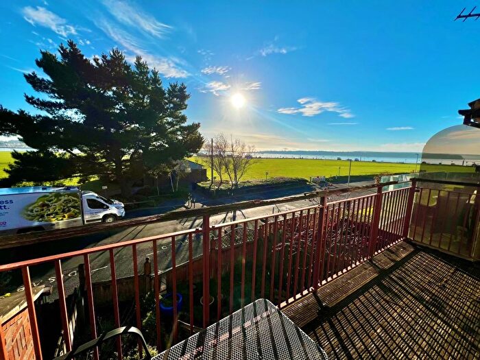 3 Bedroom Terraced House For Sale In Catalina Drive, Poole, Dorset, BH15