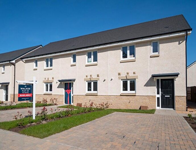 3 Bedroom Terraced House For Sale In Monarchs Walk, West Calder, EH55