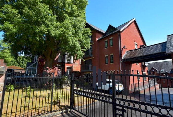 2 Bedroom Apartment To Rent In Park Mews, Duffield Road, Derby, DE22