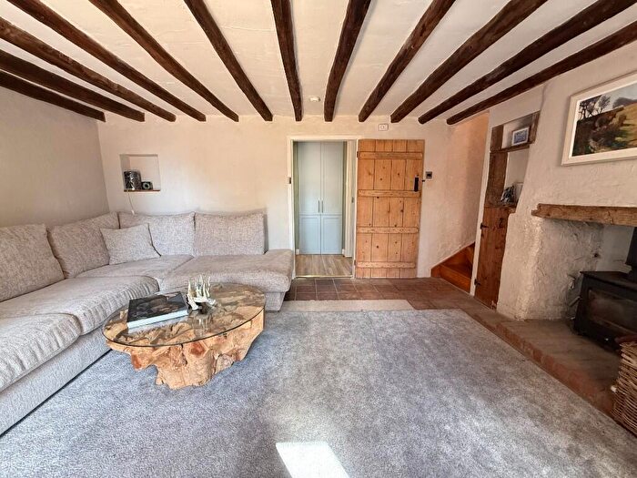 2 Bedroom Cottage For Sale In West Carr Road, Attleborough, Norfolk, NR17