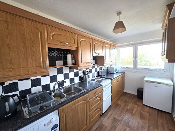 2 Bedroom Maisonette To Rent In Justice Street, City Centre, Aberdeen, AB11