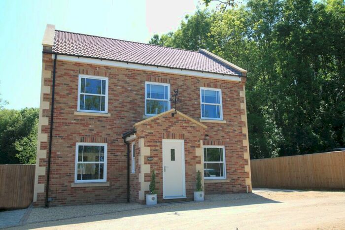 3 Bedroom Detached House To Rent In Drynham Lane, North Bradley, Trowbridge, BA14