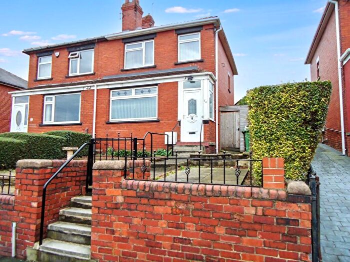 3 Bedroom Semi Detached House For Sale In Wesley Street, Leeds, West Yorkshire, LS11