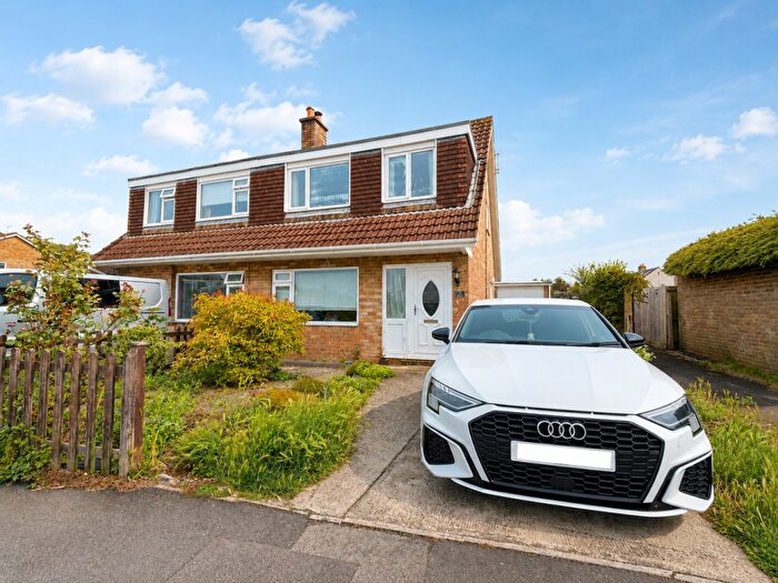 3 Bedroom Semi Detached House For Sale In The Leaze, Westfield, Radstock, BA3