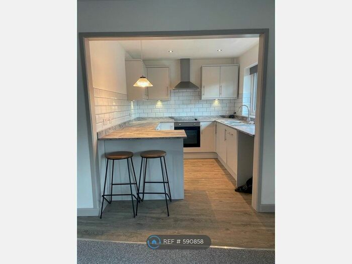 2 Bedroom Flat To Rent In Saltney, Chester, CH4