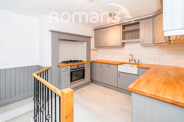 2 Bedroom Terraced House To Rent In St. Johns Street, Winchester, SO23