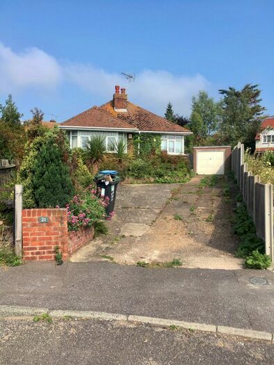 2 Bedroom Detached Bungalow To Rent In Rosemary Gardens, Broadstairs, CT10