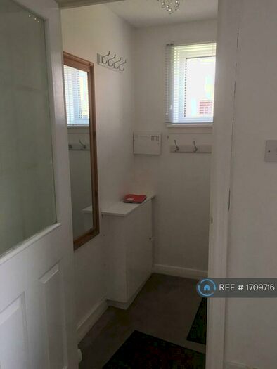 2 Bedroom Semi-Detached House To Rent In Craigton Drive, Newton Mearns, Glasgow, G77