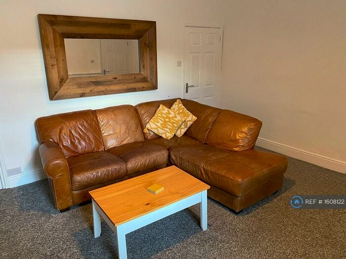 3 Bedroom End Of Terrace House To Rent In Denmark Street, Darlington, DL3