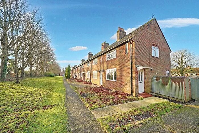 2 Bedroom End Of Terrace House For Sale In North Drive, Harwell, Didcot, OX11
