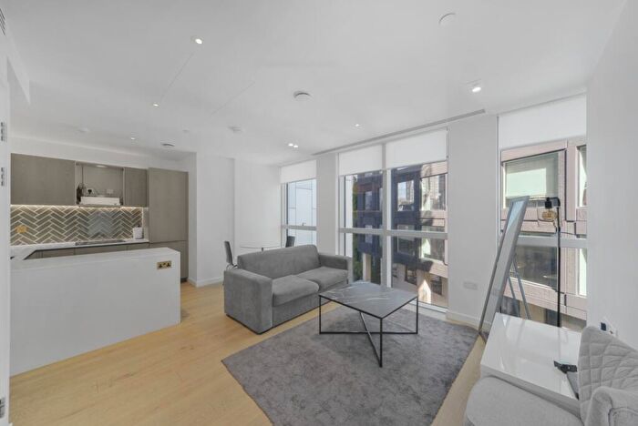 1 Bedroom Apartment To Rent In Atlas Building, City Road, EC1V