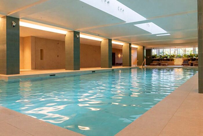 1 Bedroom Apartment To Rent In Delamarre House, Brent Cross, NW2