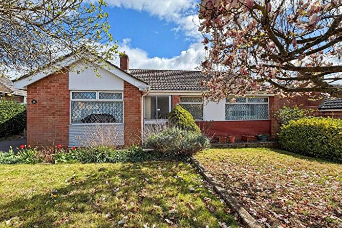 3 Bedroom Detached Bungalow For Sale In Porton, SP4