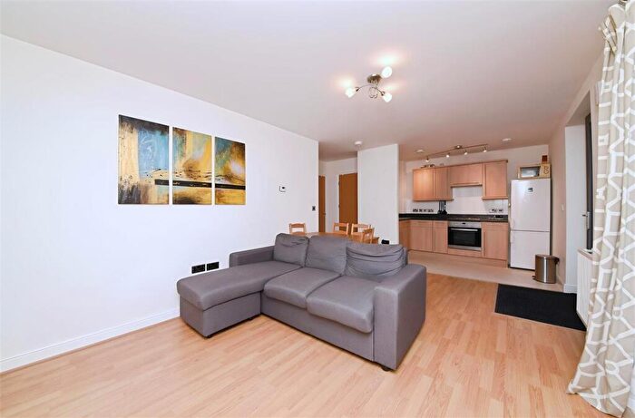 1 Bedroom Flat To Rent In Tanner Close, Colindale, NW9