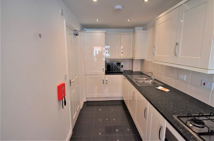 4 Bedroom Terraced House To Rent In Anglian Way, Coventry, CV3