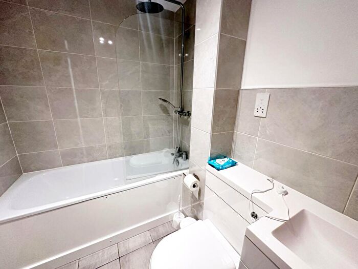 2 Bedroom Flat To Rent In Station Road, March, PE15