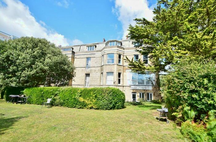 2 Bedroom Flat To Rent In Bournemouth, BH1