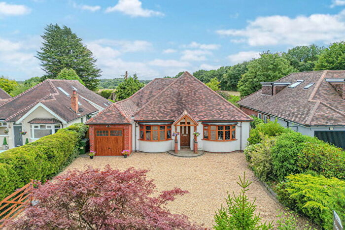 5 Bedroom Detached House For Sale In Station Road, Wythall, B47