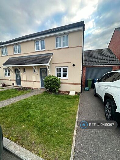 3 Bedroom Semi-Detached House To Rent In Oswalds Close, Longford, Gloucester, GL2