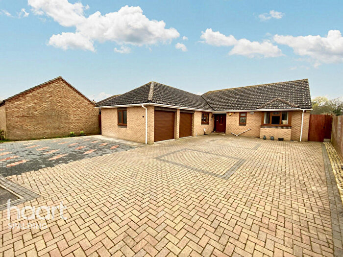 4 Bedroom Detached Bungalow For Sale In Anvil Close, Gedney Dyke, PE12