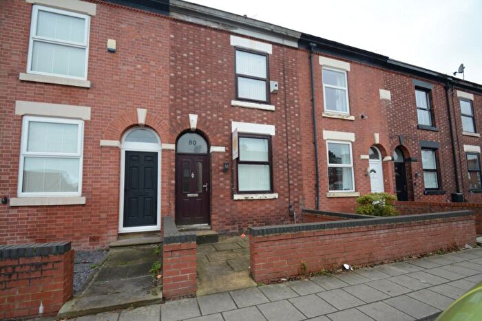 Terraced House For Sale In Droylsden Road, Audenshaw, M34