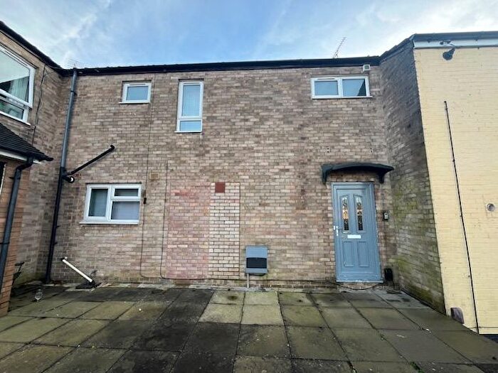 3 Bedroom Property To Rent In Sturton Walk, Corby, NN18