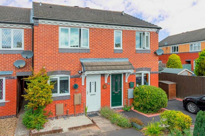 2 Bedroom Terraced House For Sale In Thornton Road, Shrewsbury, SY1