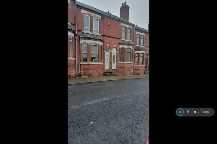 3 Bedroom Terraced House To Rent In Victoria Road, Doncaster, DN4