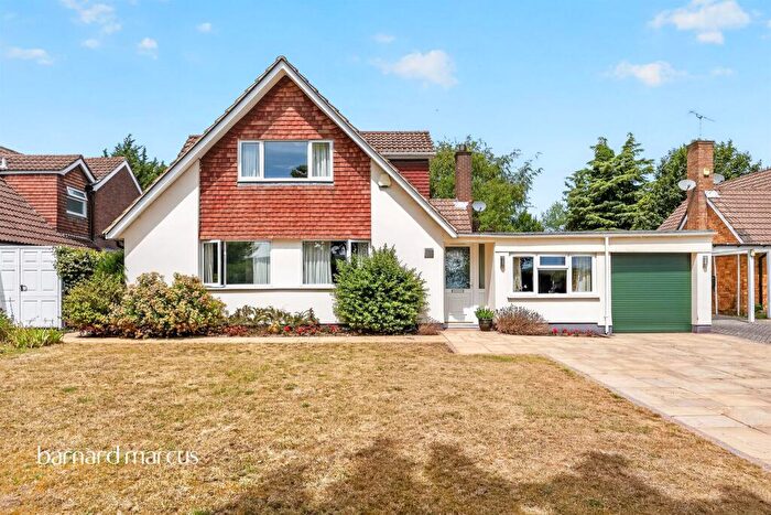4 Bedroom Detached House For Sale In Meadow Hill, Purley, CR8