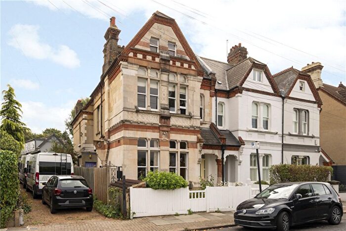 2 Bedroom Flat For Sale In Trinity Fields, Wandsworth Common, London, SW17