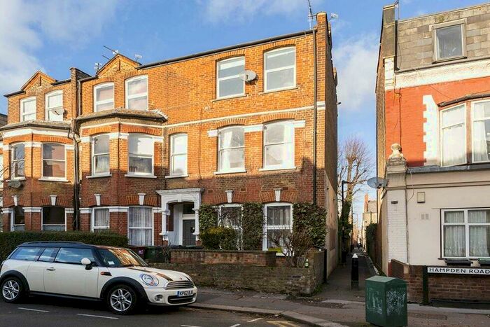 1 Bedroom Flat To Rent In Hampden Road, Turnpike Lane, N8