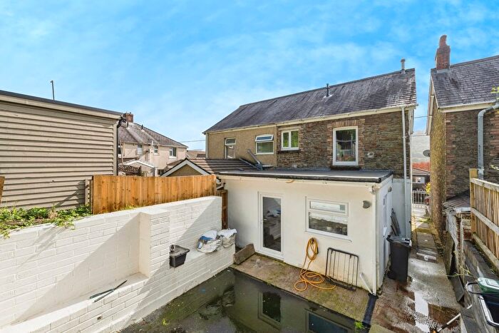 2 Bedroom Semi-Detached House For Sale In New Road, Trebanos, Pontardawe, Swansea, SA8
