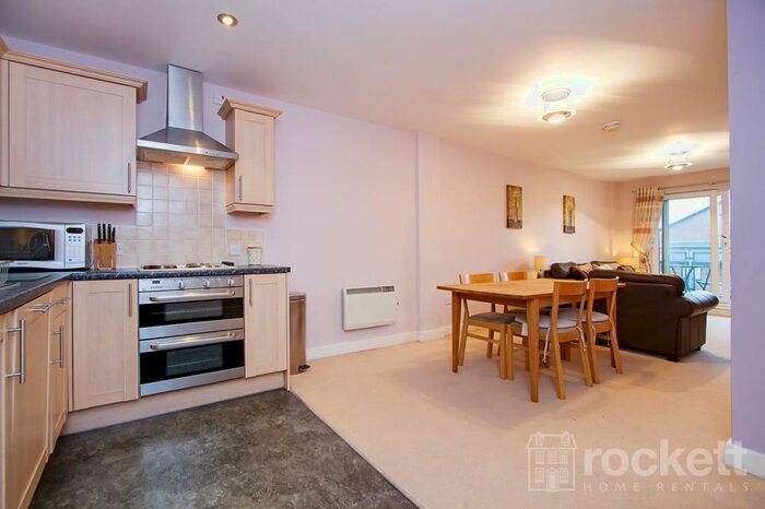 2 Bedroom Apartment To Rent In Tower Court, No London Road, Newcastle Under Lyme, ST5