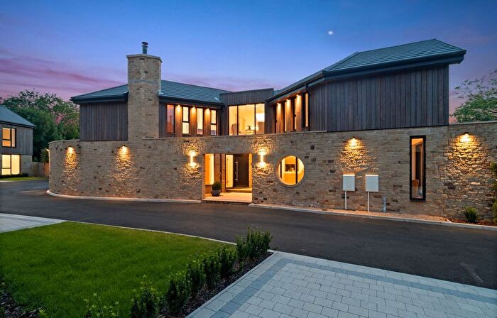 4 Bedroom Detached House To Rent In Fieldstone Gardens, Stalmine, FY6