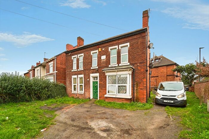 6 Bedroom Detached House For Sale In Bescot Road, Walsall, West Midlands, WS2